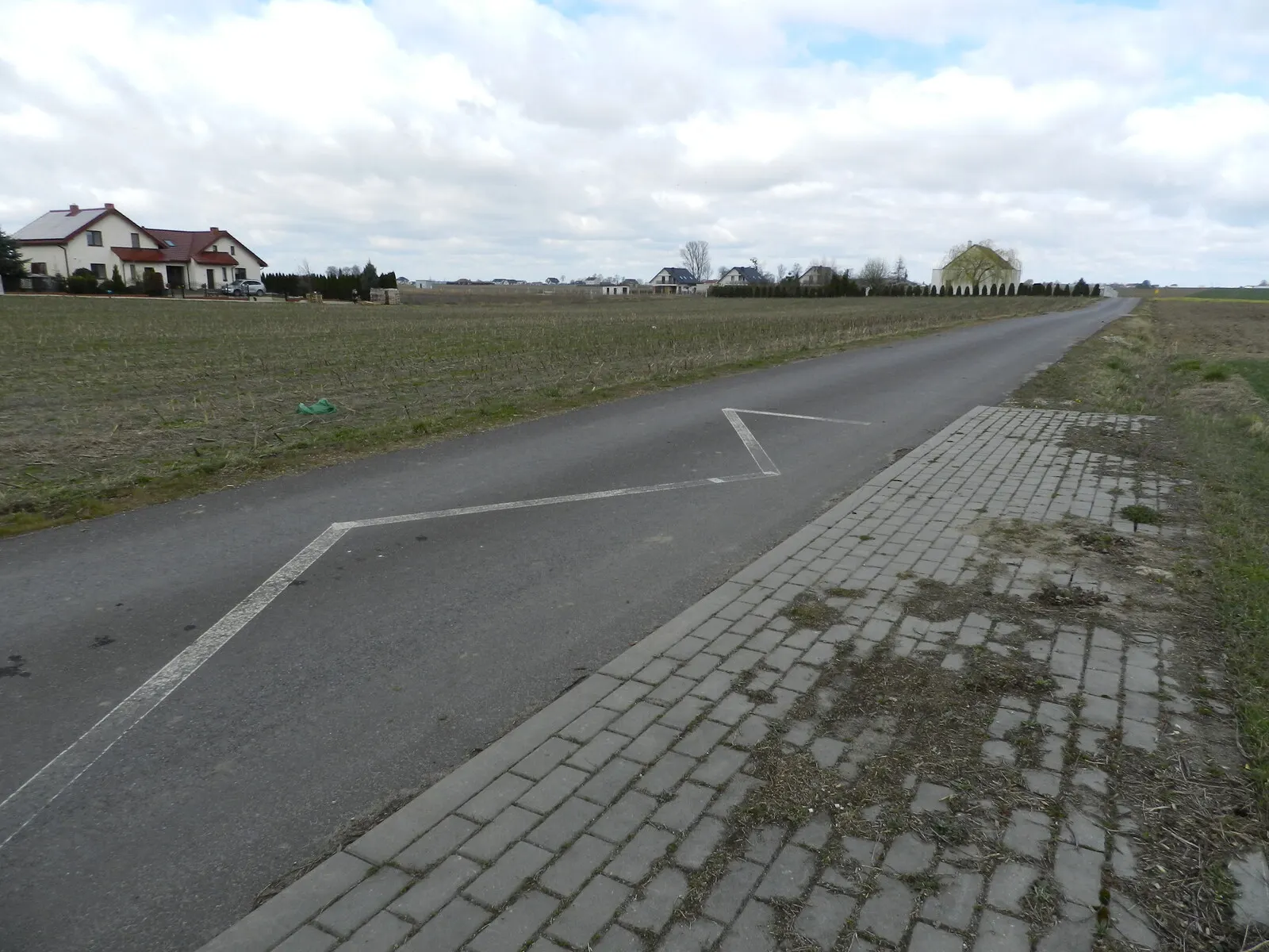 Działka 1500m2 z WZ w Pigży.